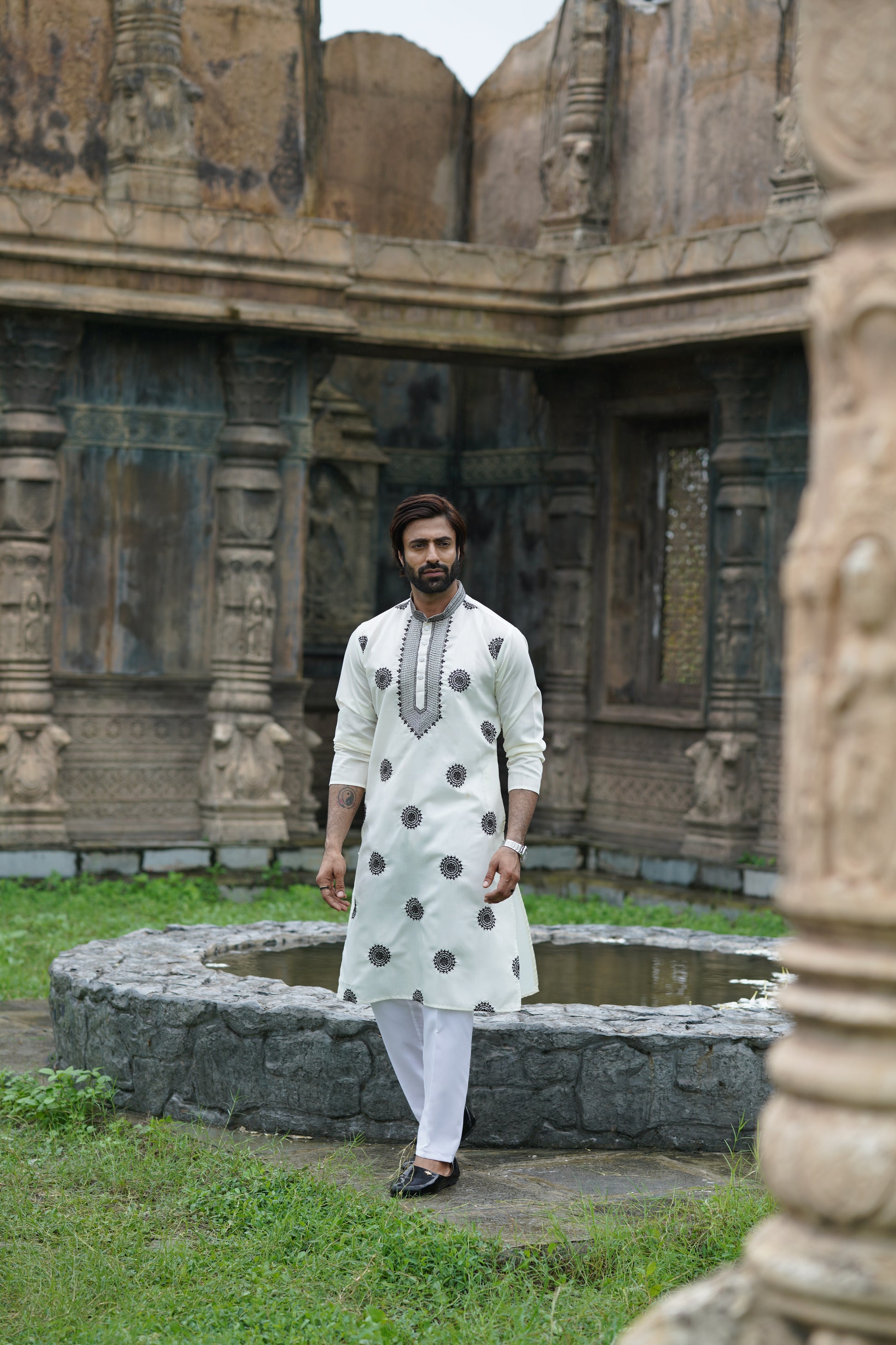 Black on White Floral Embroidered Kurta Set for Men