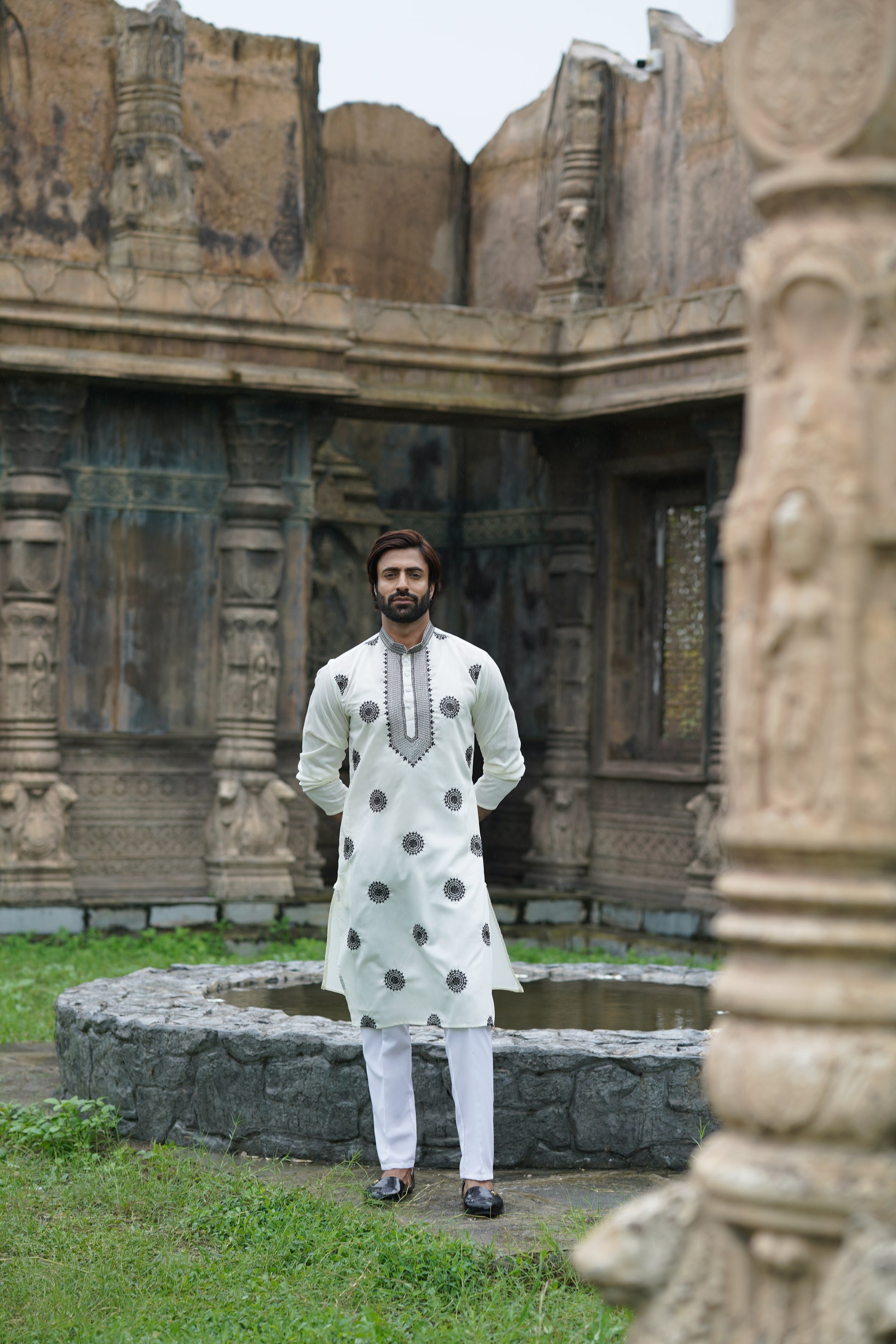 Black on White Floral Embroidered Kurta Set for Men