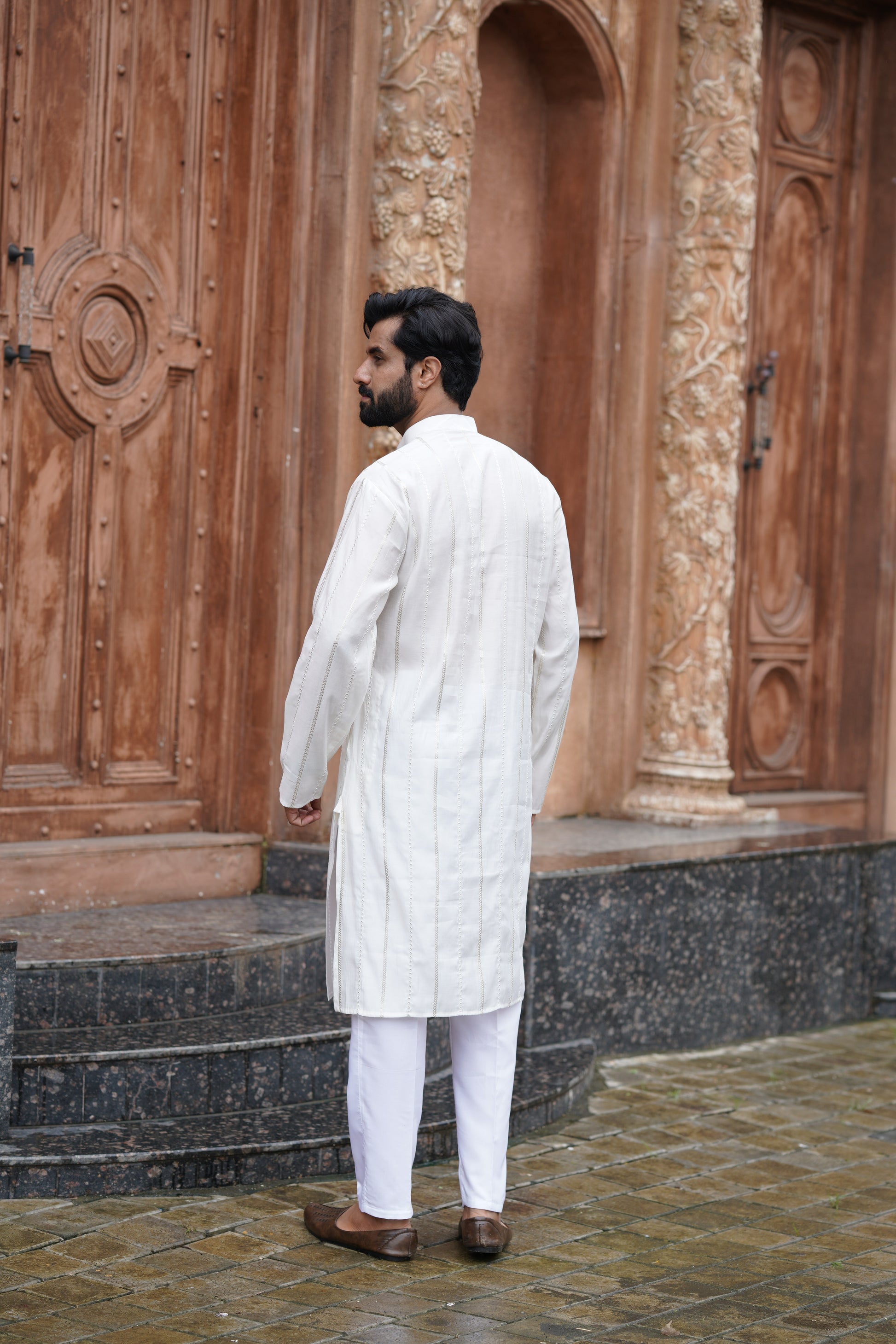 White Vertical Sequin Embroidered Men's Kurta Set in Silk Blend