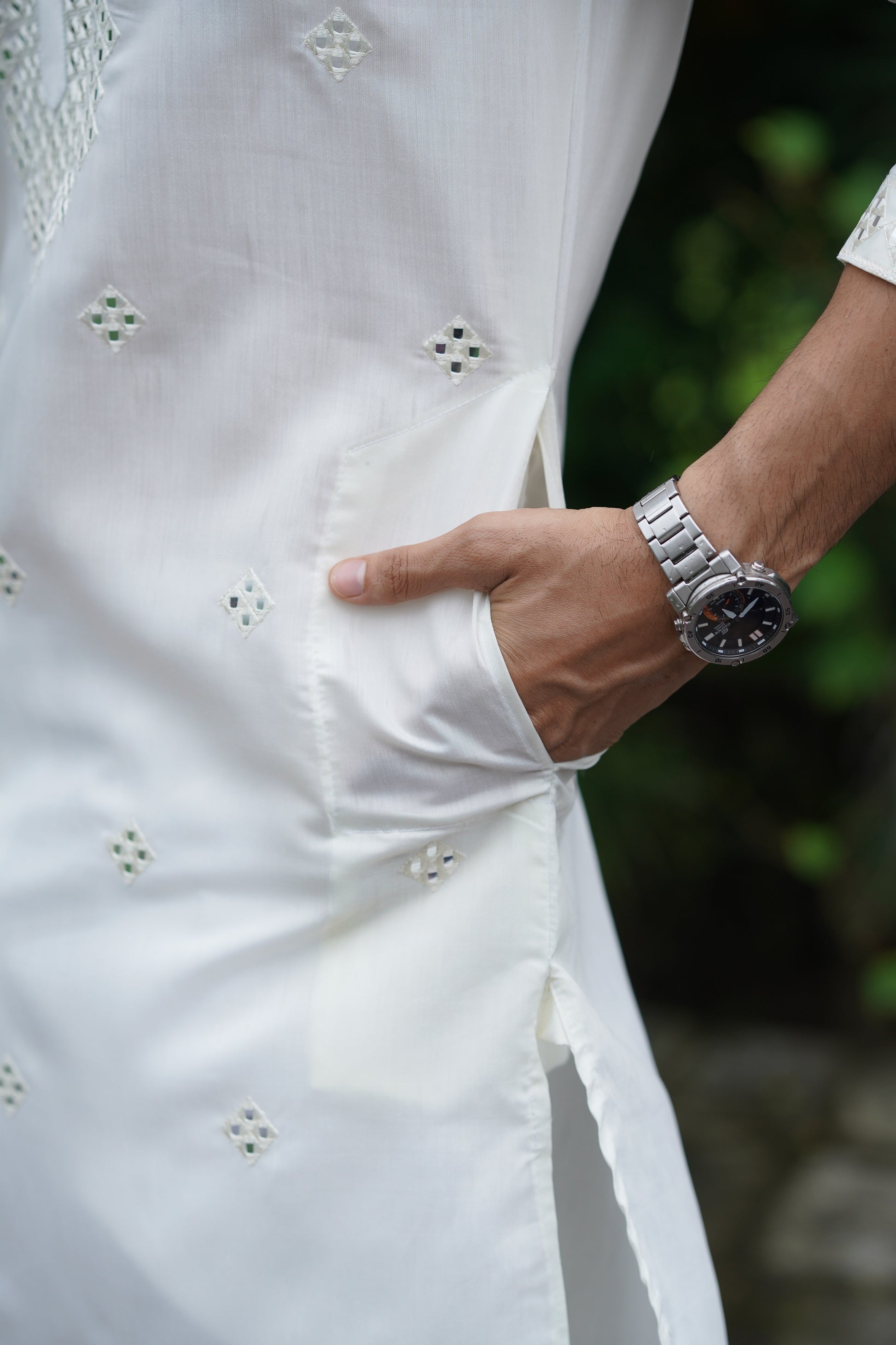 White Festive Mirror Embroidered Cotton Kurta Set for Men