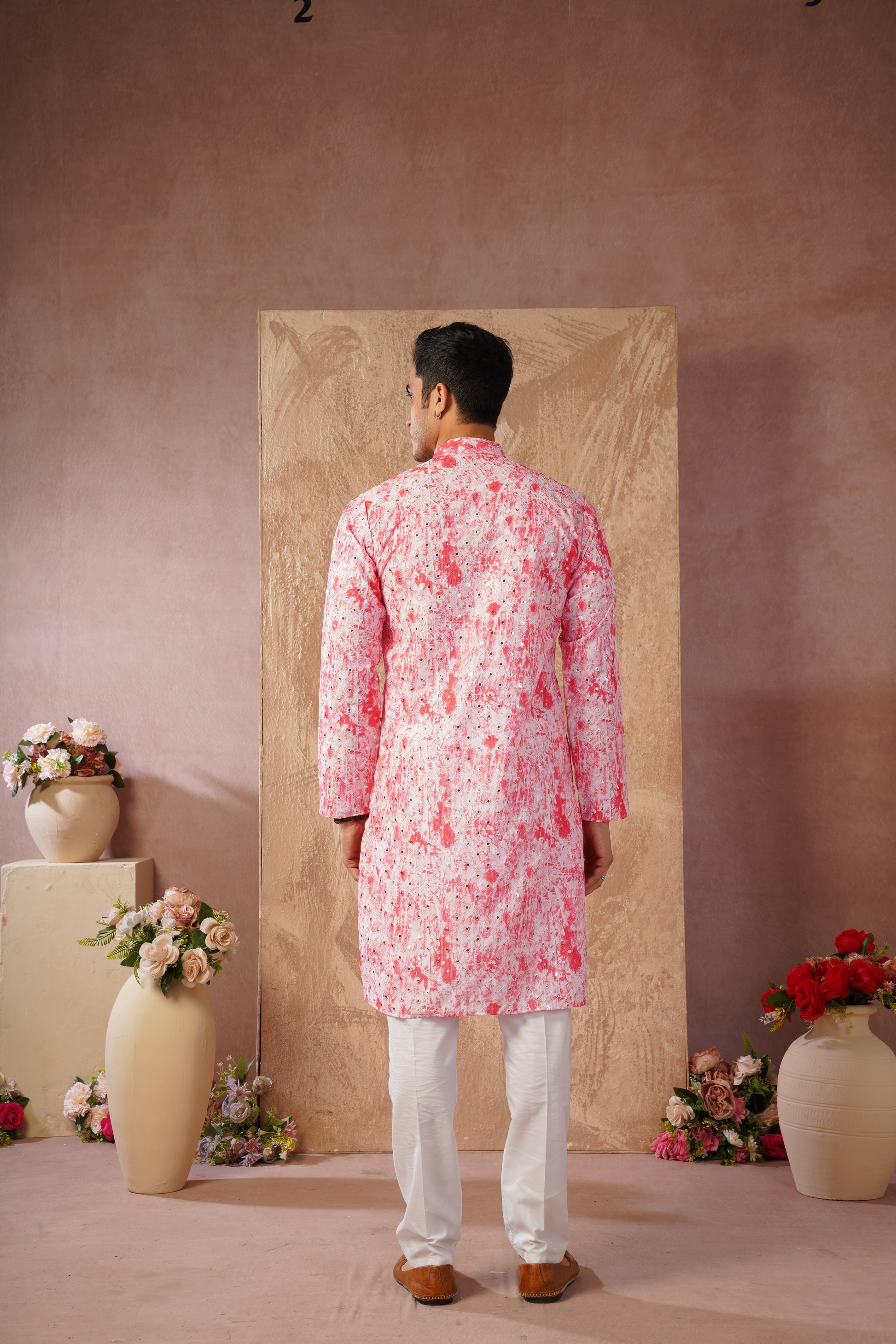 Classic Pink tie-dye kurta set with sequin glow