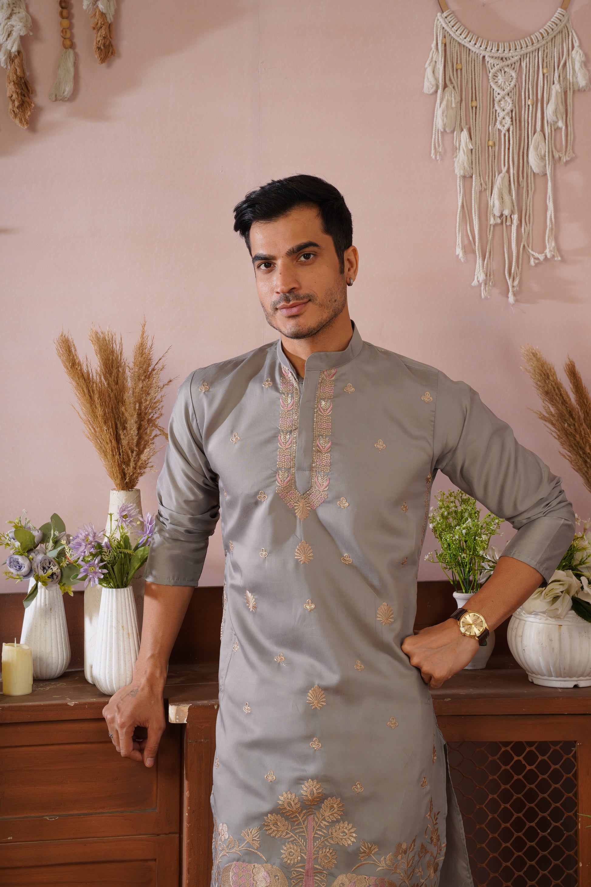 Regal Haathi Darbar Embroidered Grey Kurta Set