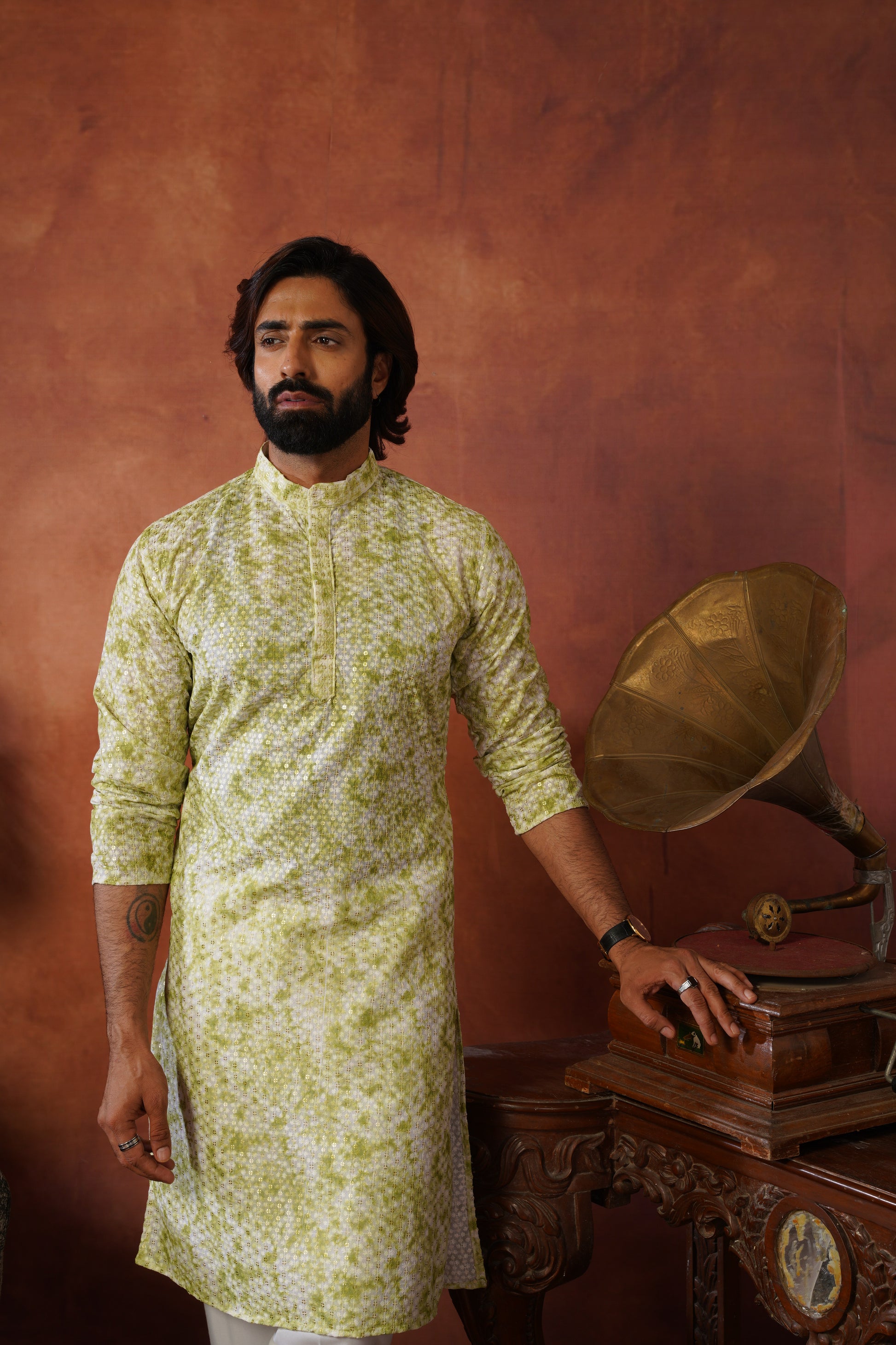 Green Tie-Dye Print with Sequin Detailing Kurta Set for Men