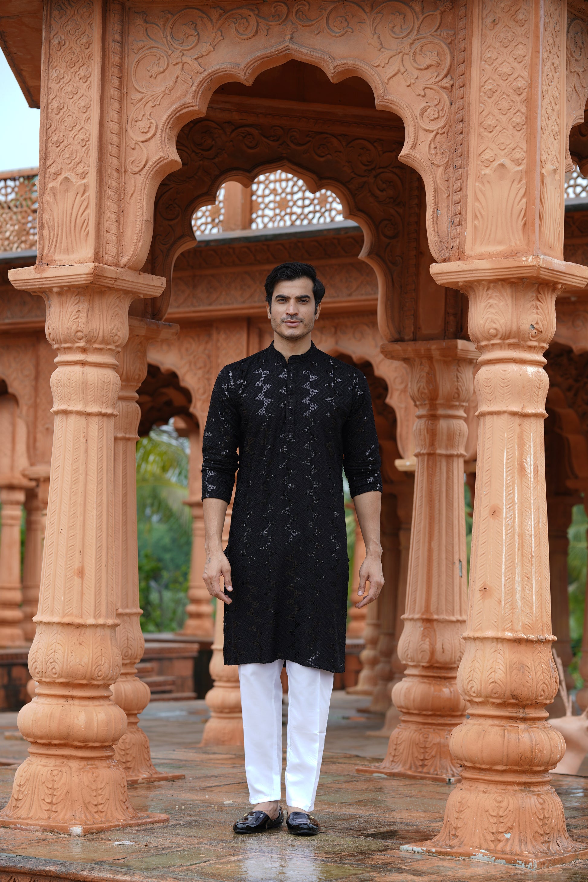 Men's Black Sequin Embellished Kurta
