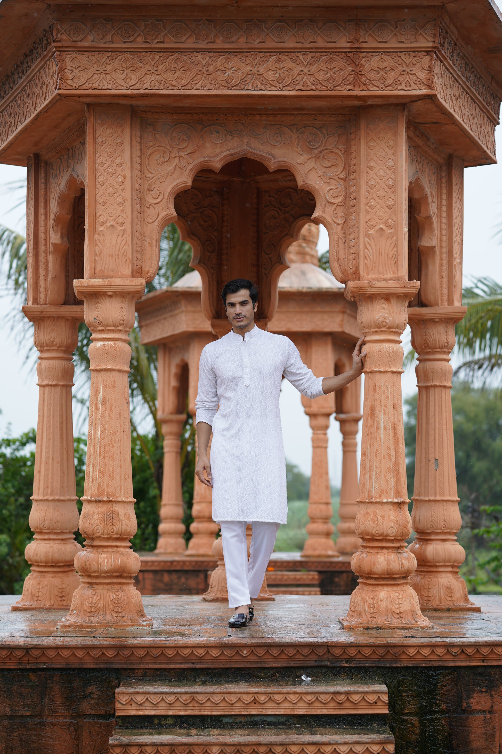 Men's White Sequin Embellished Kurta