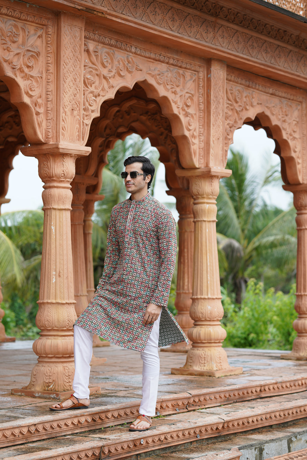 Green Men’s Grid Print Chikankari Embroidered Kurta