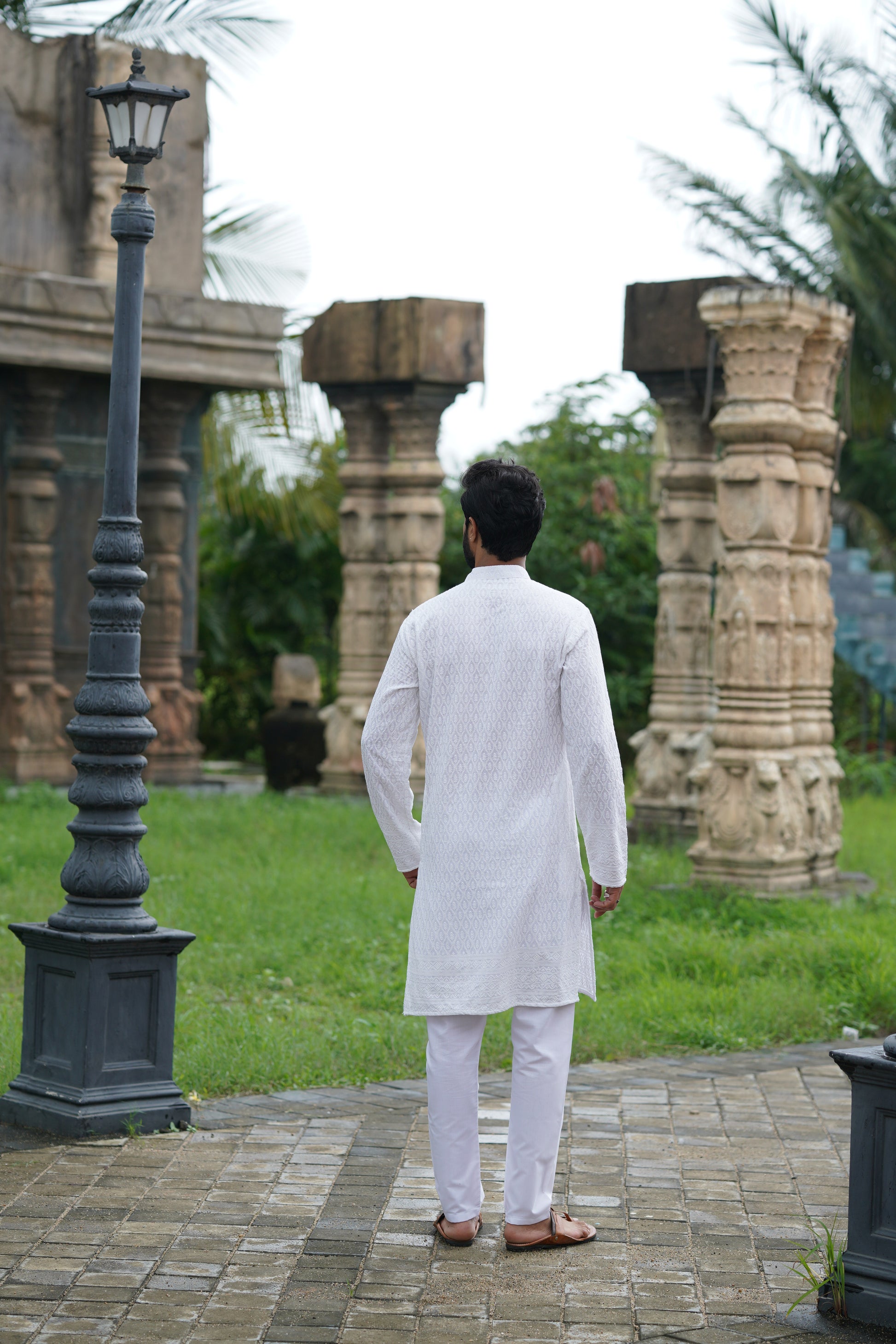 White Chikankari Embroidered Men’s Kurta Pyjama Set