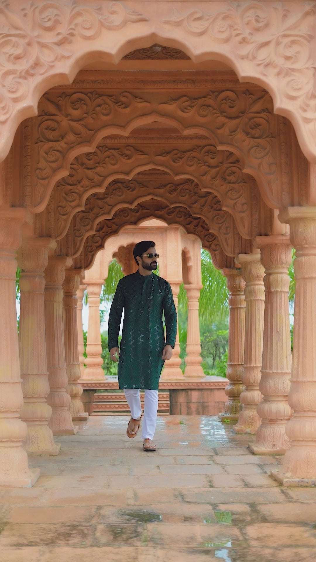 Men's Dark Green Sequin Embellished Kurta