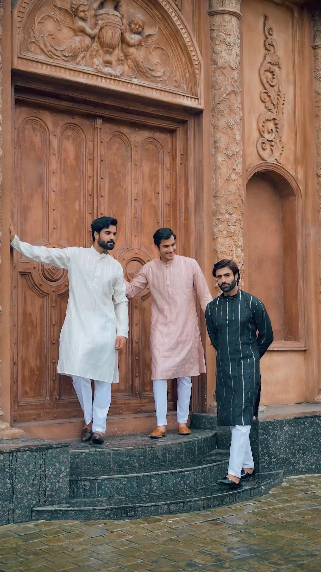 Peach Vertical Sequin Embroidered Men's Kurta Set in Silk Blend